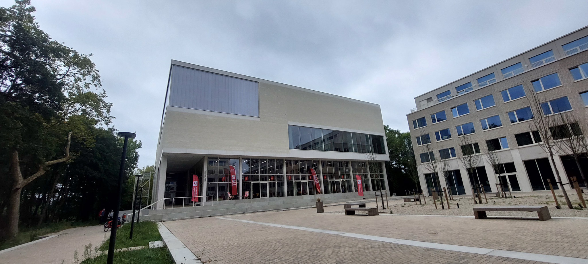  [GEBOUW PASTAPAUZE] (© [Finne Rumes] | dwars) 