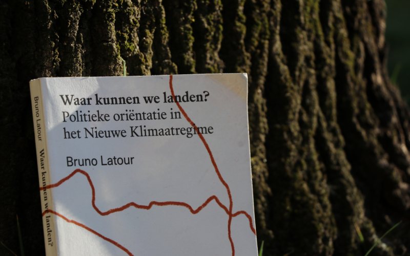 [waar kunnen we landen?] (© [Rin Verstraeten] | dwars)